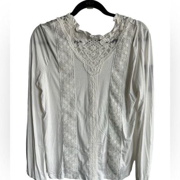 NWT - 143 Story - Women’s Mock Neck Long Sleeve White Top - Size XS - Picture 2 of 8